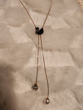 Swarovski Rose Gold Y  Necklace Black Swan